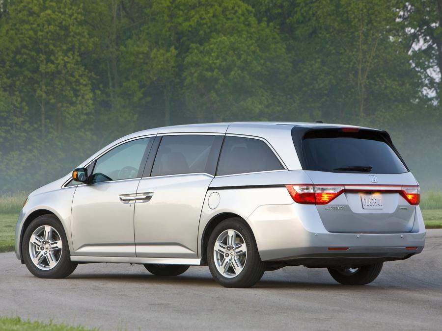  Honda Odyssey Touring Elite 2010 года  (фото 4 из 21)